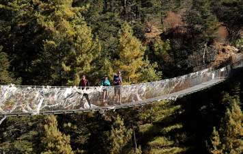 Biridge on Everest Base Camp Trail