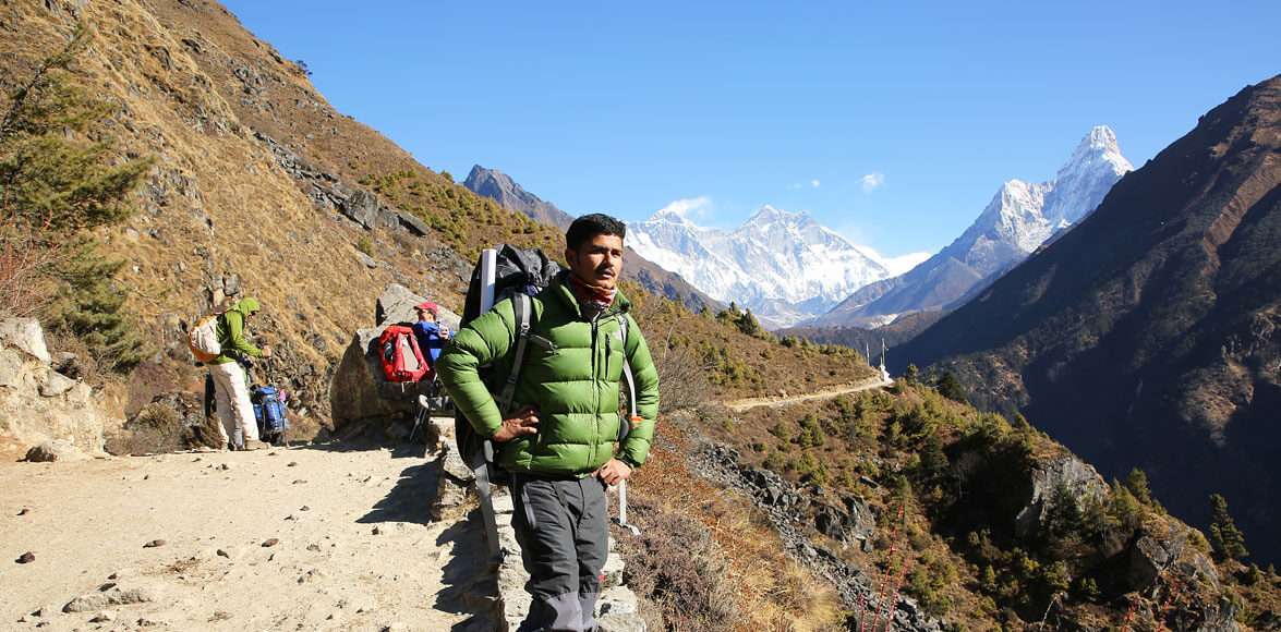 Trekking trail on Mani Rimdu Festival Trek